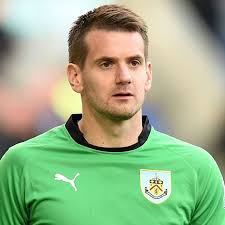The goalkeeper will complete a return to old trafford after more than a decade away. Tom Heaton Bio Salary Net Worth Married Affair Dating Children Bio Career Relationship Age Family Nationality