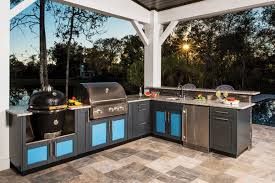 This store recycles all shrink wrap, contributing to the 780 million pounds that the home depot sold to trex last year. Alfresco Kitchen Trends Palm Beach Illustrated
