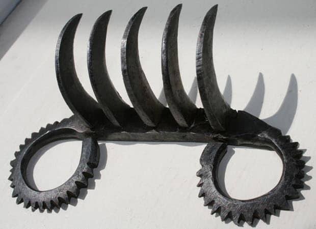 The bagh naka is a claw like weapon which hails from India