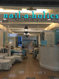 nailaholics uptown mall uig booky