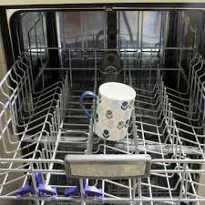to clean a dishwasher with vinegar