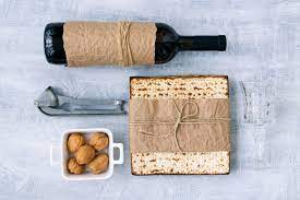 30 unique passover gift ideas for a delightful pesach. 10 Passover Gifts To Bring To Seder Dinner Thoughtful Passover Hostess Gifts