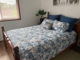 Solid Wooden Slat Queen Bed Beds