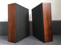 This dreamset is including beolab 8000 active speakers there's not much point in thinking about beolab 8000 in terms of watts, woofers or tweeters. Bang Olufsen Beovox 800 Vintage Speakers Catawiki