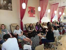 designer nails spa about us we re