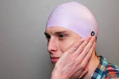 do-you-cover-your-ears-with-a-swim-cap