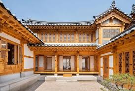 building in traditional seoul village