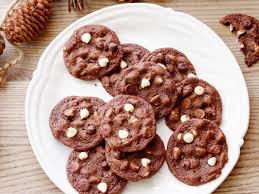 Traditionally colored in a rainbow of pastel hues, these homemade candies have a crisp, buttery richness and a refreshing minty flavor. The Pioneer Woman S 14 Best Cookie Recipes For Holiday Baking Season The Pioneer Woman Hosted By Ree Drummond Food Network