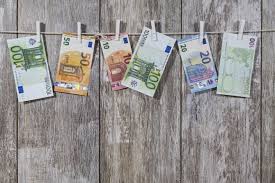 4.99 eur euro to ron romanian leu. Bnr Curs Valutar 25 Octombrie 2019 CotaÈ›iile Zilei Leu Euro Euro Leu Dcnews