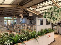 tong garden centre restaurant picture