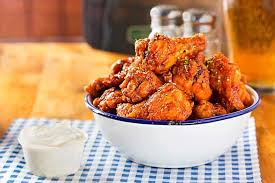 If your chicken wings are frozen, thaw them in the refrigerator. How Long To Deep Fry Frozen Chicken Wings Howchimp