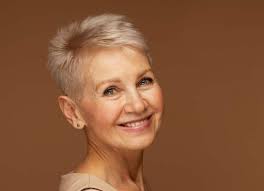 short fine hairstyles for over 60 women