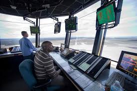 pilots air traffic controllers