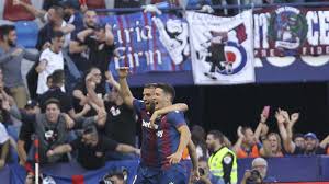Jose campana levelled for levante after 60 minutes, before borja mayoral completed the turnaround two minutes later and nemanja radoja. La Liga News Levante Stun Barcelona 3 1 After Lionel Messi Scores Opener Soccer News India Tv