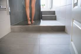 how much does it cost to tile a shower