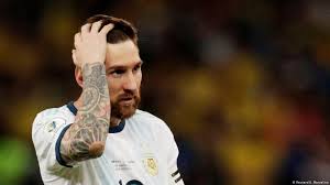 ljoˈnel anˈdɾez ˈmesi ( слушать); Lionel Messi Banned From Argentina National Team For 3 Months News Dw 03 08 2019