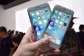 Check out our spec comparison for a now, the only question is: Iphone 6s Vs Iphone 6s Plus Spec Showdown Digital Trends