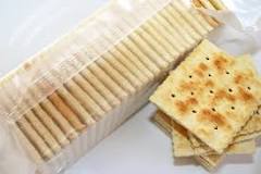 Are saltines a good diet snack?