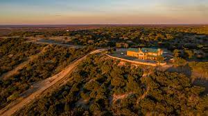 hill country texas ranch hits the