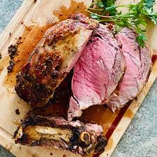 the best slow roasted prime rib