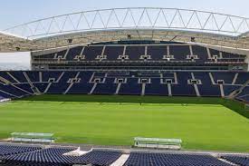 Auch historische spielstätten können ausgewählt werden. Fussballstadion Estadio Do Dragao In Porto Portugal 360