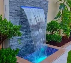 Cascade Water Wall Fountain