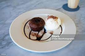 Chocolate Lava With Vanilla Ice Cream Stock Image Image Of Cafe  gambar png