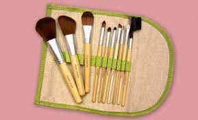 eco friendly makeup brush set
