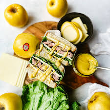 steak sandwich with opal apples and