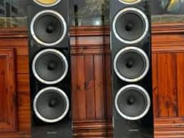 used b w cm10 floorstanding speakers