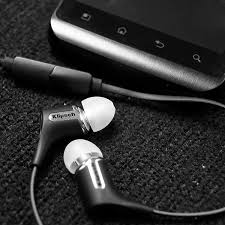 reference r6m earphones