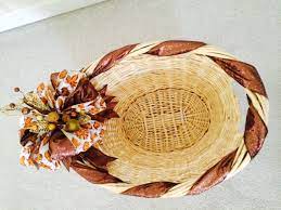 decorate a simple basket for the