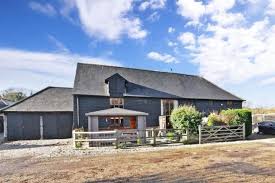 4 Bedroom Barn Conversion For In