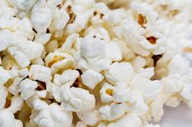 air popped popcorn calories in 100g or