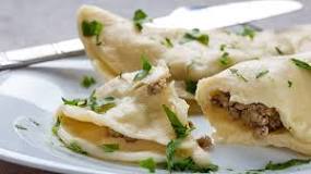 What is the difference between perogies and pierogies?