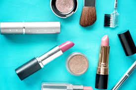 six ways giving up makeup brought me