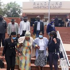 Newly named zulu king misuzulu kazwelithini reacted swiftly and got hitched after been given three months to get married. Sorry Says Woman Accused Of Murdering Zulu Prince As She Leaves Bail Hearing