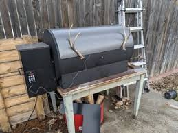 A thermostat keeps a constant temperature in the smoker by controlling the auger. The Diyer S Pellet Grill Build Pic Heavy Smoking Meat Forums The Best Barbecue Discussion Forum On Earth