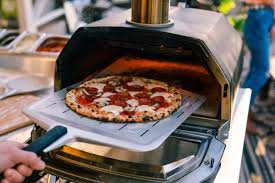 Best Pizza Ovens 2022 According To