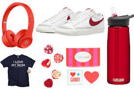 10 cool valentine s gift ideas for boys