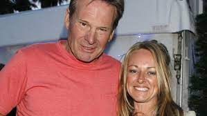 Sam newman and wife amanda brown had been together for more than 20 years. Qob4rfqtkvbrnm