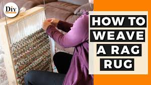 weave a rag rug using s fabric