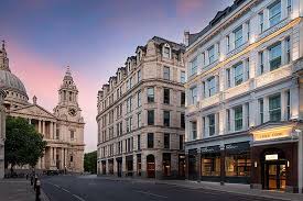 the 10 closest hotels to farringdon station