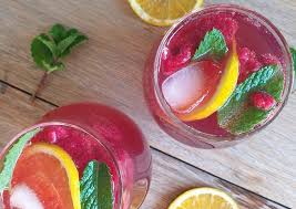 berry lemonade ginger ale and vodka