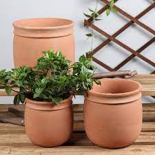 china red clay pot and flowerpot round