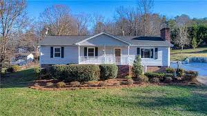 5449 lewis rd gastonia nc 28052 zillow