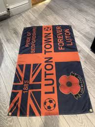 luton town fc flag 5ft by 3ft luton