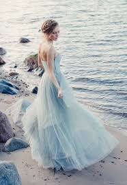 Brautkleider günstig online bei ebay entdecken. Brautkleid Farbe So Wahlt Ihr Die Perfekte Farbnuance Fur Euren Teint