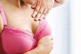 Die brustwarze (mamilla, mamille) ist eine kreisförmige struktur in der mitte der brustregion, die stärker pigmentiert, also dunkler ist als die umliegende haut. Brustkrebs