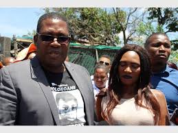 Gauteng acting social development mec panyaza lesufi has visited the home of one of the pensioners who died this week. Update Mec Lesufi Says Heads Will Roll If He Doesn T Get Answers Germiston City News